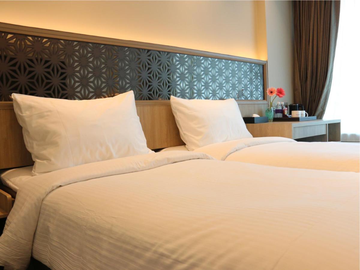 Aqueen Prestige Hotel Jalan Besar Singapur Dış mekan fotoğraf