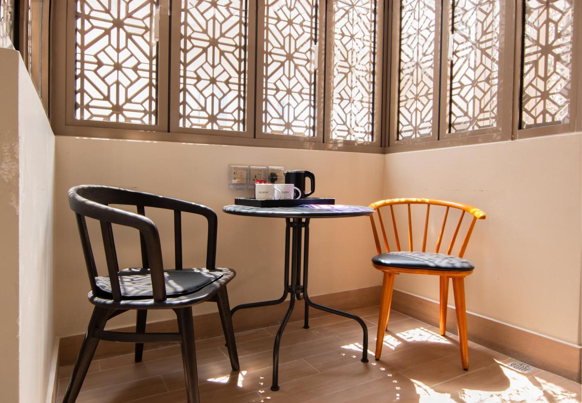 Aqueen Prestige Hotel Jalan Besar Singapur Dış mekan fotoğraf