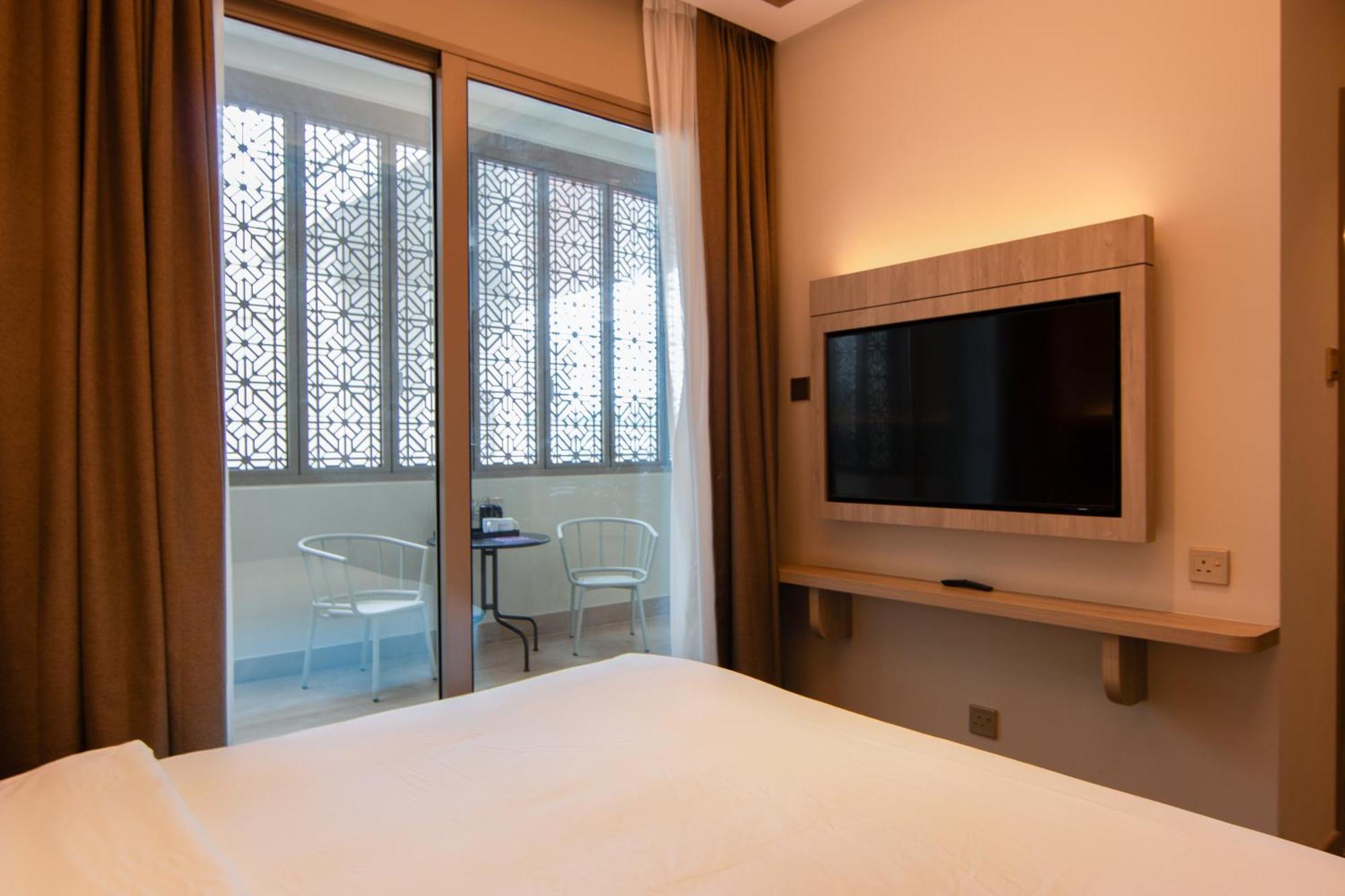 Aqueen Prestige Hotel Jalan Besar Singapur Dış mekan fotoğraf